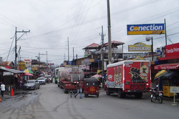 Main Street and Market in Rio Dulce (=Fronteras), Guatemala